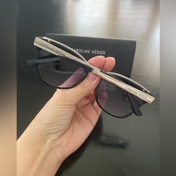 Caroline neron sunglasses - Picture 4 of 4